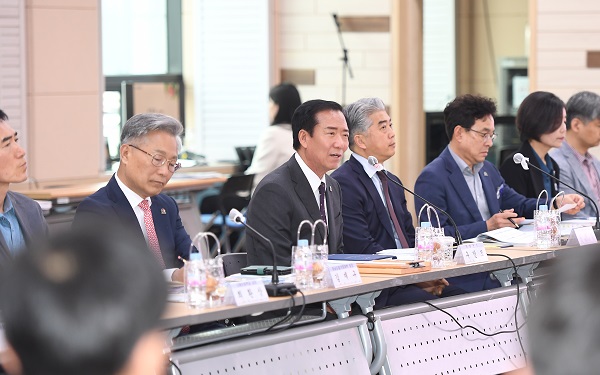 거창군, 교육정책 사업 학교장·총장 간담회 개최